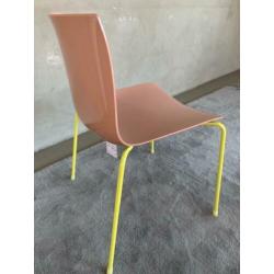 CAtIFA set van 5 eetstoelen van ARPER