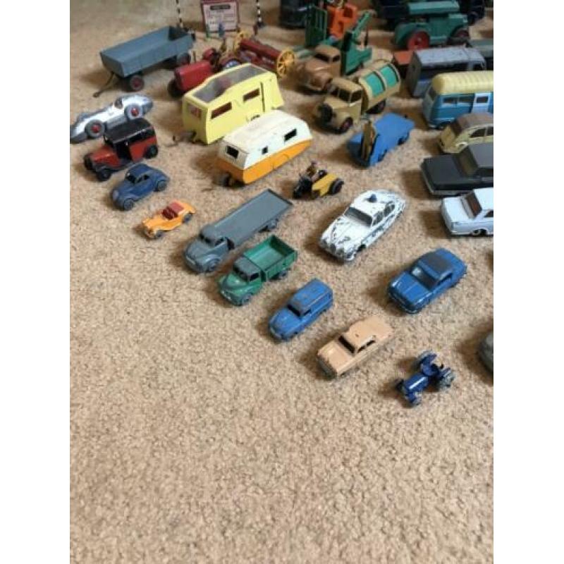 Dinky toys verzameling 134 stuks!