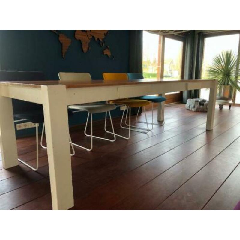 Mooie eikenhouten eettafel 265x90x75cm