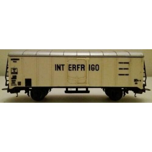 4x Modelspoor wagon H0