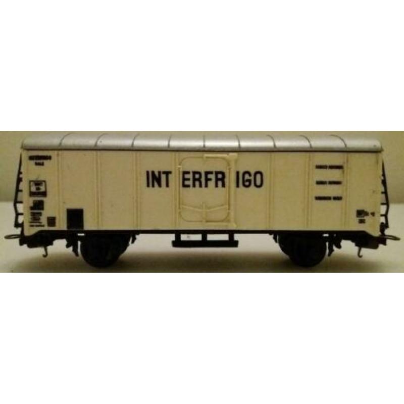 4x Modelspoor wagon H0