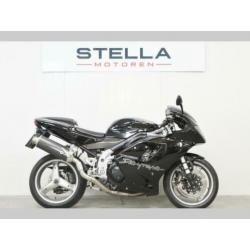 TRIUMPH DAYTONA 955I carbon extra's! (bj 2004) 955 i