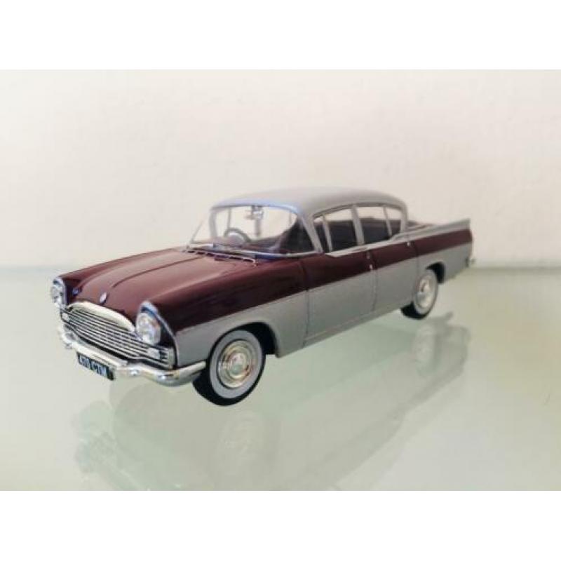 Vauxhall PA Cresta - Maroon & Silver Grey. Vanguards VA06403