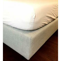 Mooie eenpersoons boxspring bed 90x200m