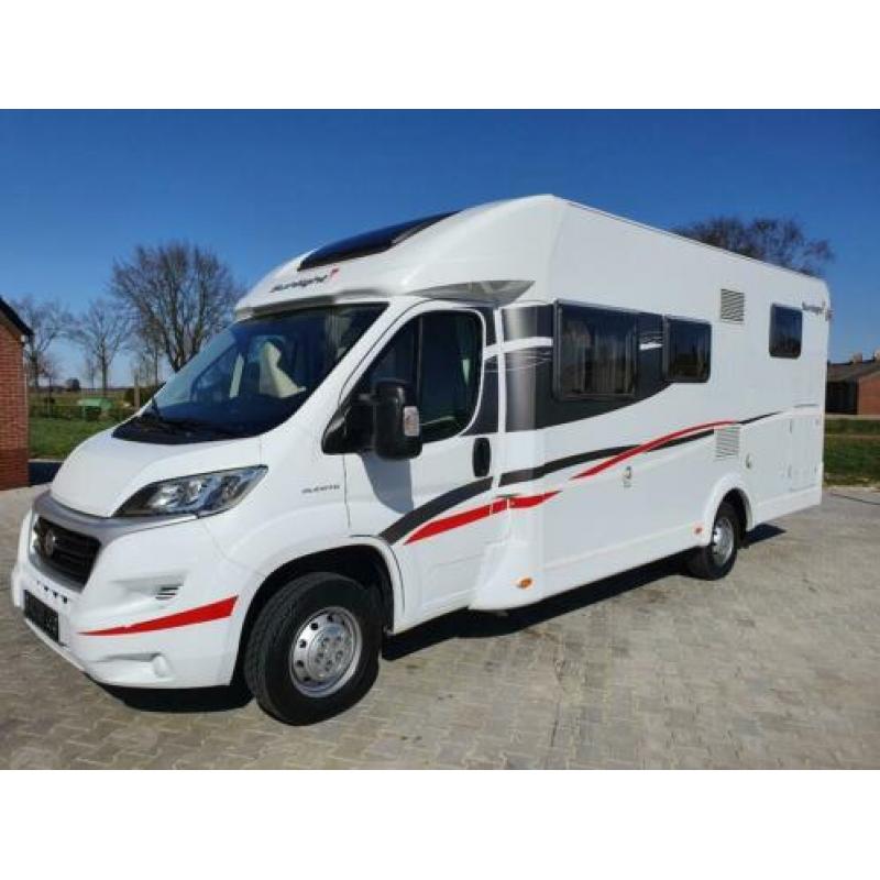 Dethleffs SunlightT67 Enkele bedden Garage Hefbed 2016 Airco