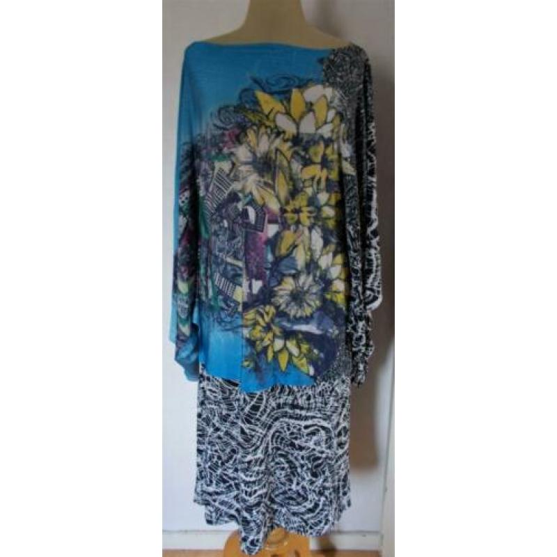 Mooie print jurk met vlinder mouwen van Save the Queen! XL