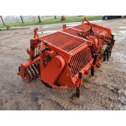 Farmax spitmachine / spitfrees, met dakringen rol
