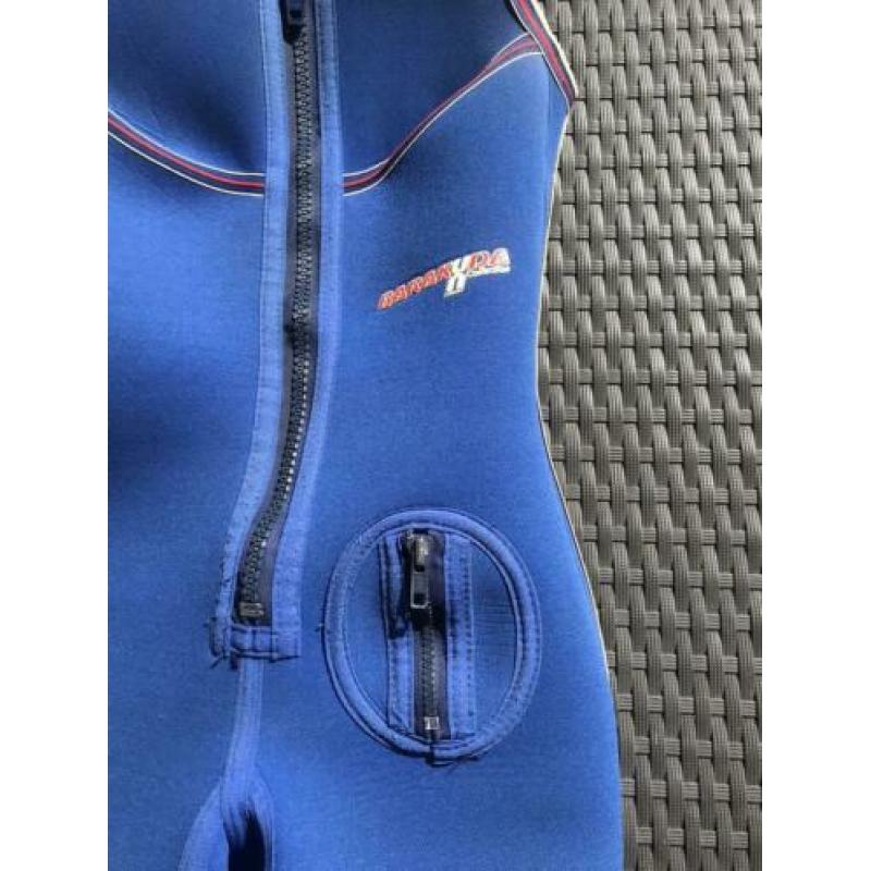 Wetsuit/surfpak Barakuda collection