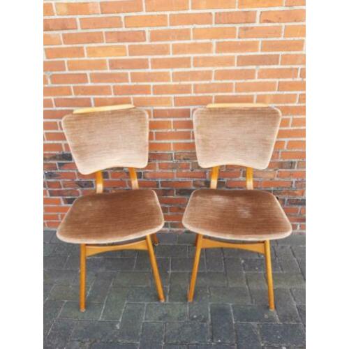 Vintage retro stoelen met velourse bekleding