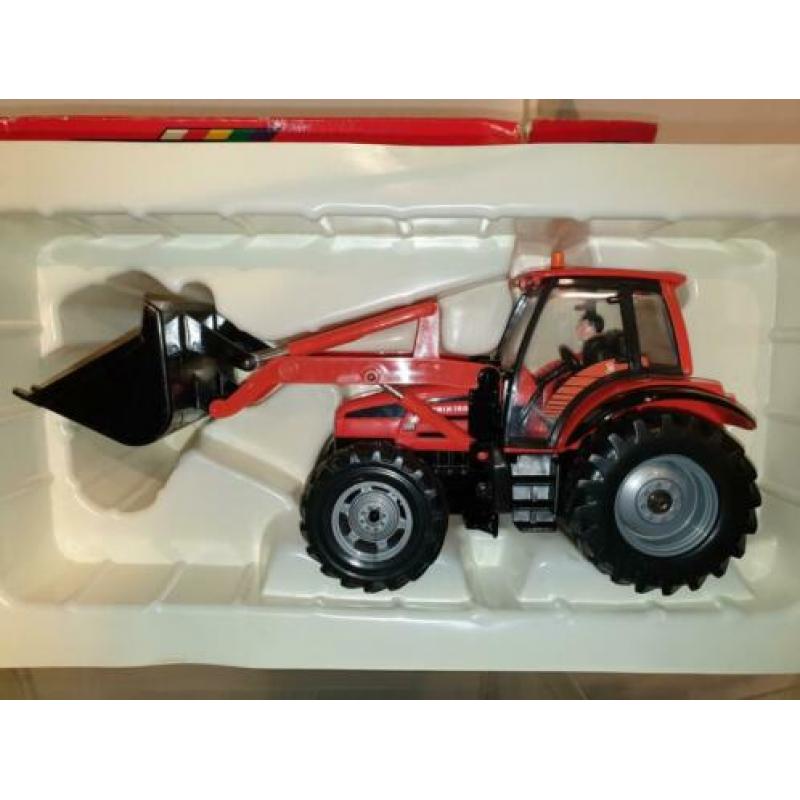 Same RUBIN 150 met frontlader Britains 00037 1:32