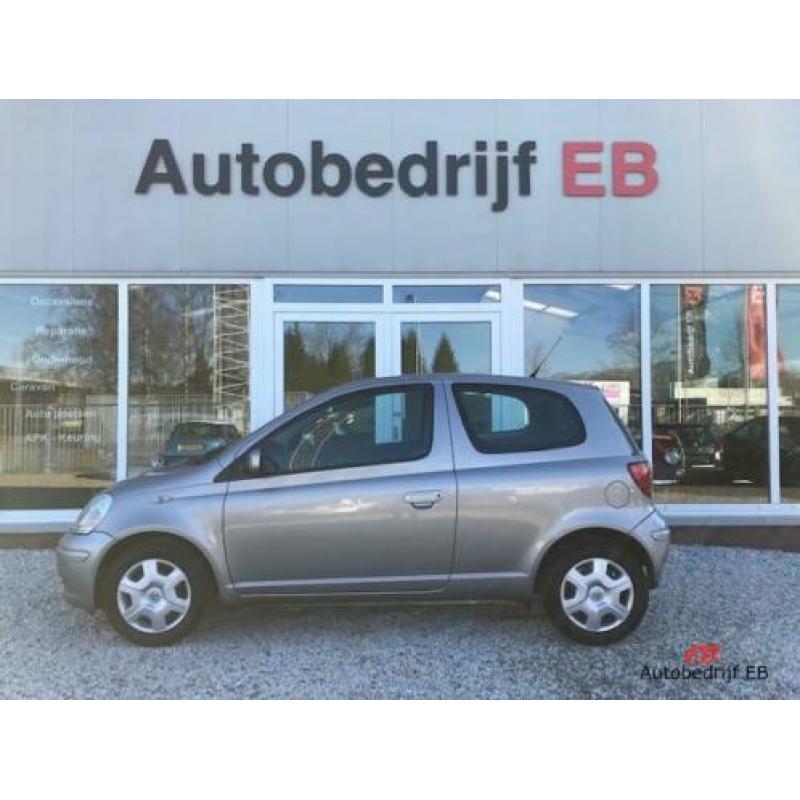 Toyota Yaris 1.3 16v VVT-i Linea Sol Nieuwe apk- N.a.p- Airc