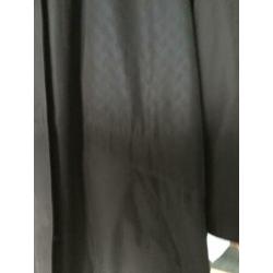 Mooie aubergine bruinige wintercoat