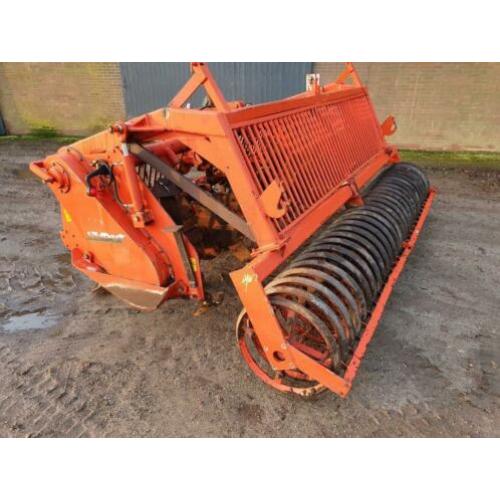 Farmax spitmachine / spitfrees, met dakringen rol