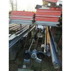 3 x crawford overheaddeuren, garagedeuren sectionaal deuren