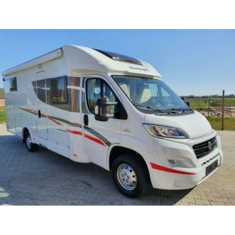 Dethleffs SunlightT67 Enkele bedden Garage Hefbed 2016 Airco