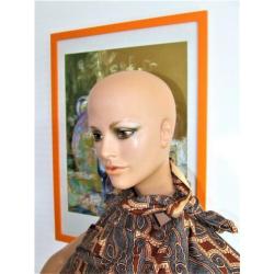 Etalage pop caprice zeer mooi gedetaileerd.