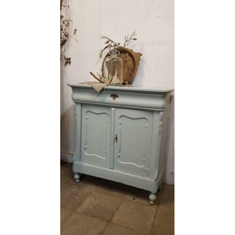 Biedermeier meidenkastje meidenkast oud kastje kast dressoir