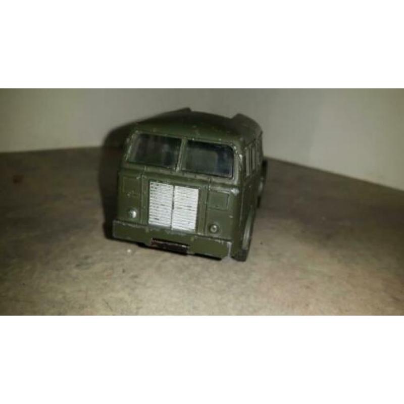 Dinky 890 tracteur berliet