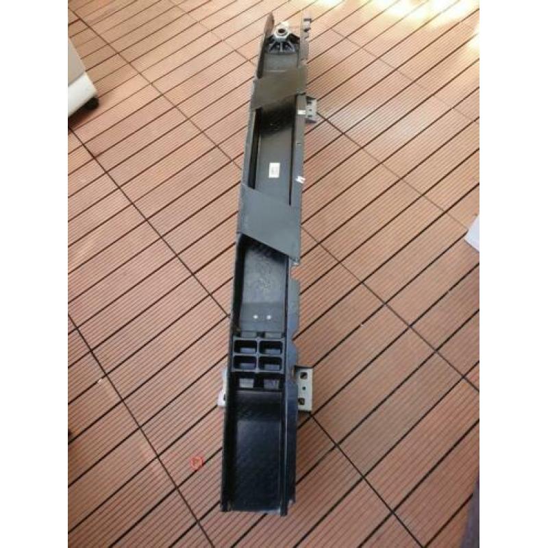 Diverse bmw m3 e90 e92 e92 onderdelen luchttunnel bumperbalk