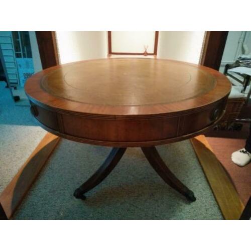 Oude Engelse Salontafel