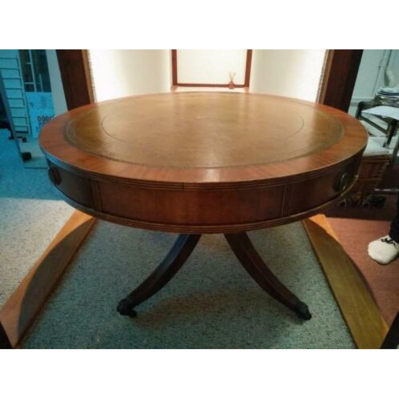 Oude Engelse Salontafel