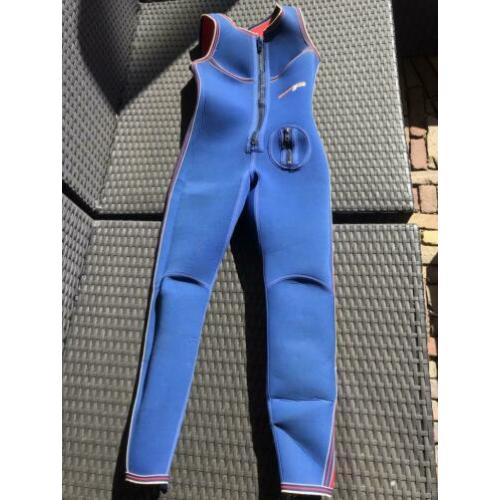 Wetsuit/surfpak Barakuda collection