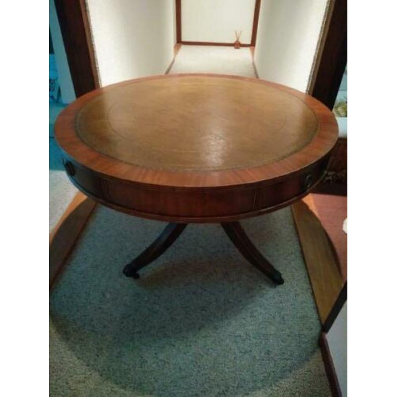 Oude Engelse Salontafel