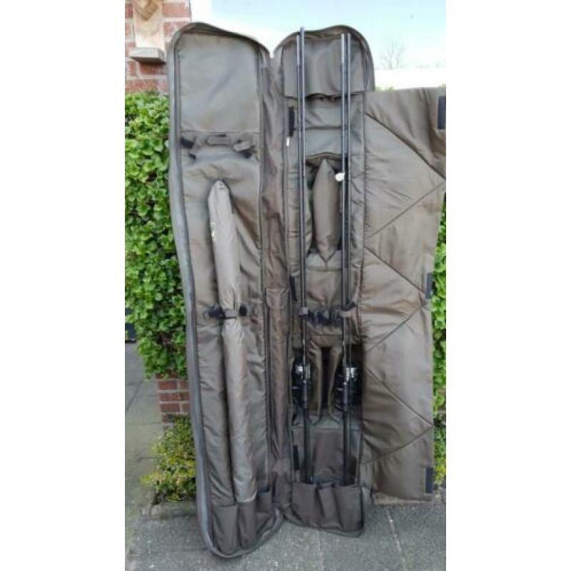 Avid foudraal 5 rod holdall(Aqua,Trakker,Fox,Nash,Solar)