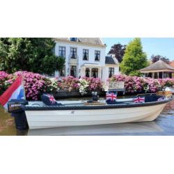 Schitterende StTropez 480 sloep Mercury 9.9 PK in nieuwstaat