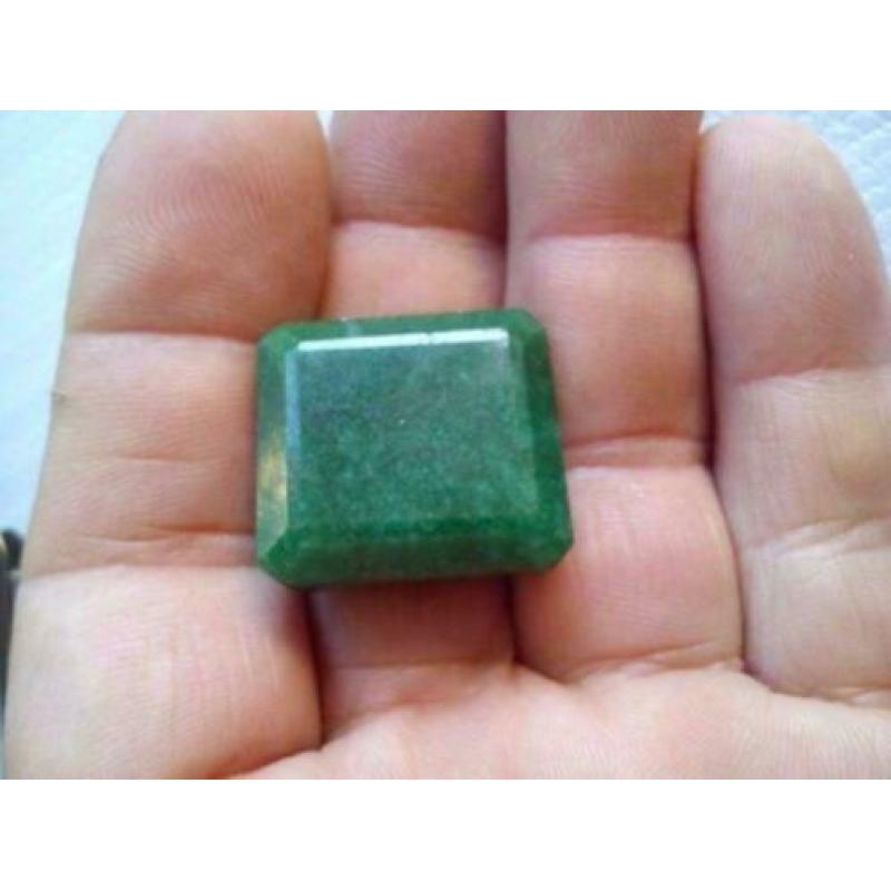 Smaragd 109,10 ct met Certificaat