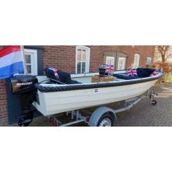 Schitterende StTropez 480 sloep Mercury 9.9 PK in nieuwstaat