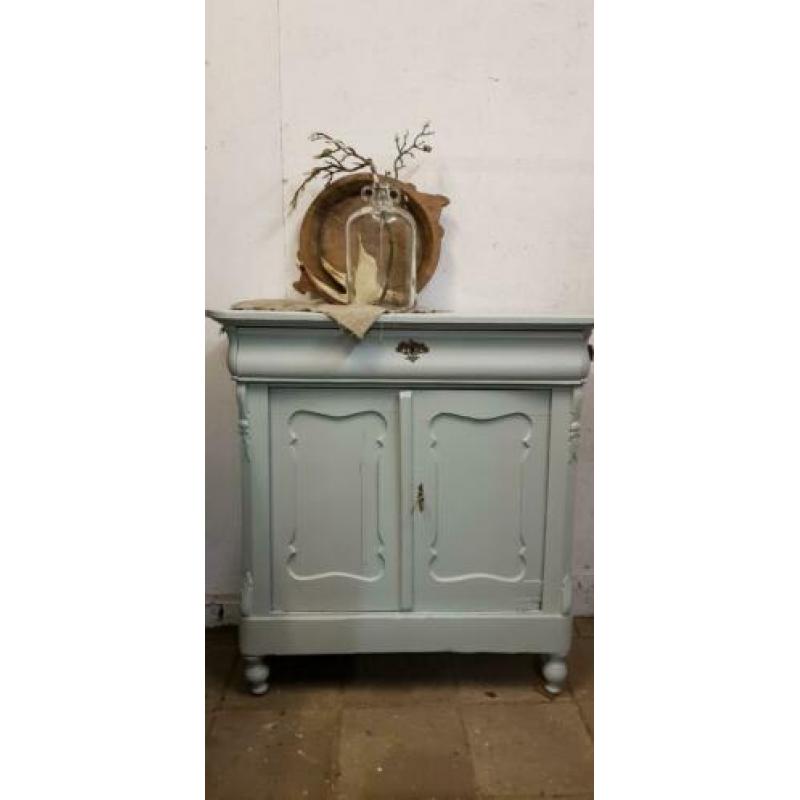 Biedermeier meidenkastje meidenkast oud kastje kast dressoir