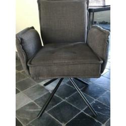 Super leuke fauteuil, grijs, slechts enkele weken oud.
