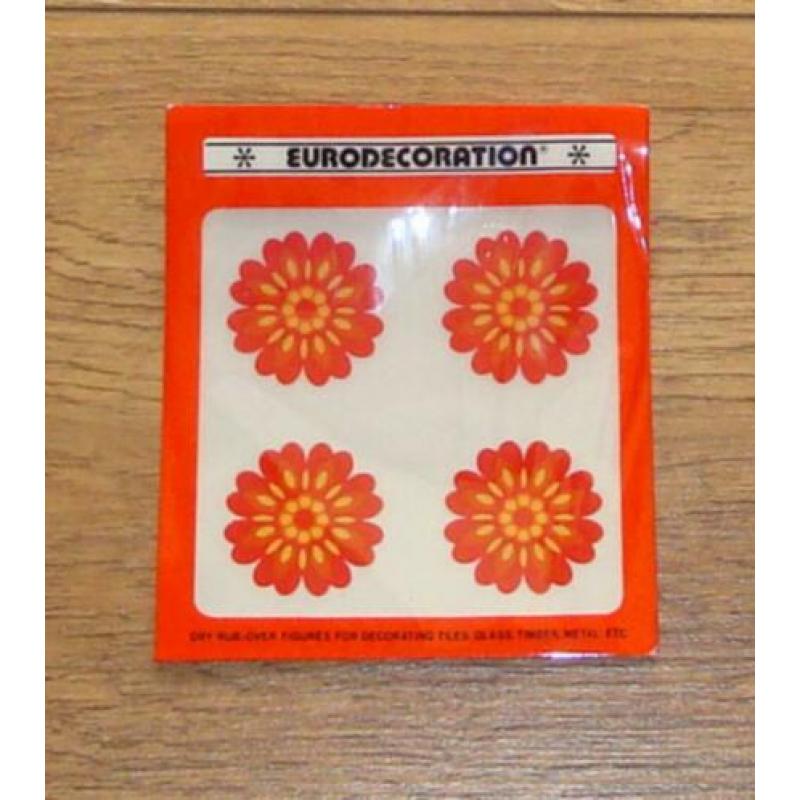 Retro decoratiestickers rode bloem hout, tegels, metaal