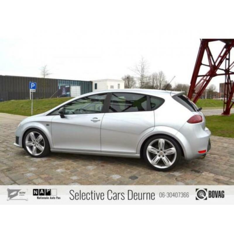 Seat Leon 2.0Tfsi FR, Xenon, 18''LM, Pdc, Clima, Cruise, Nav