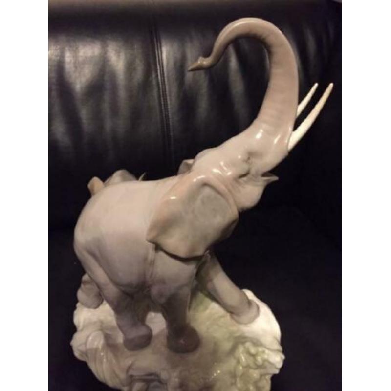 Lladro Olifant familie Elephants Walking