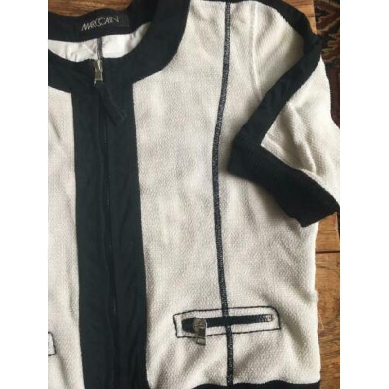 Kort strak vest Marc Cain mt 34