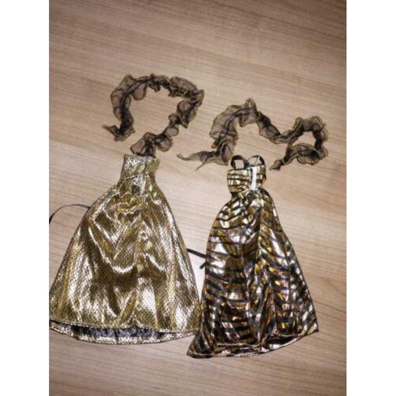 barbie kleding avondjurk goud met zwart panter 2 x stola