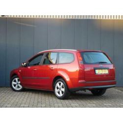 Ford Focus Wagon 1.6-16V Futura