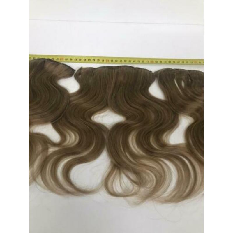 1 x Clip in hair extensions ( 12 inch )