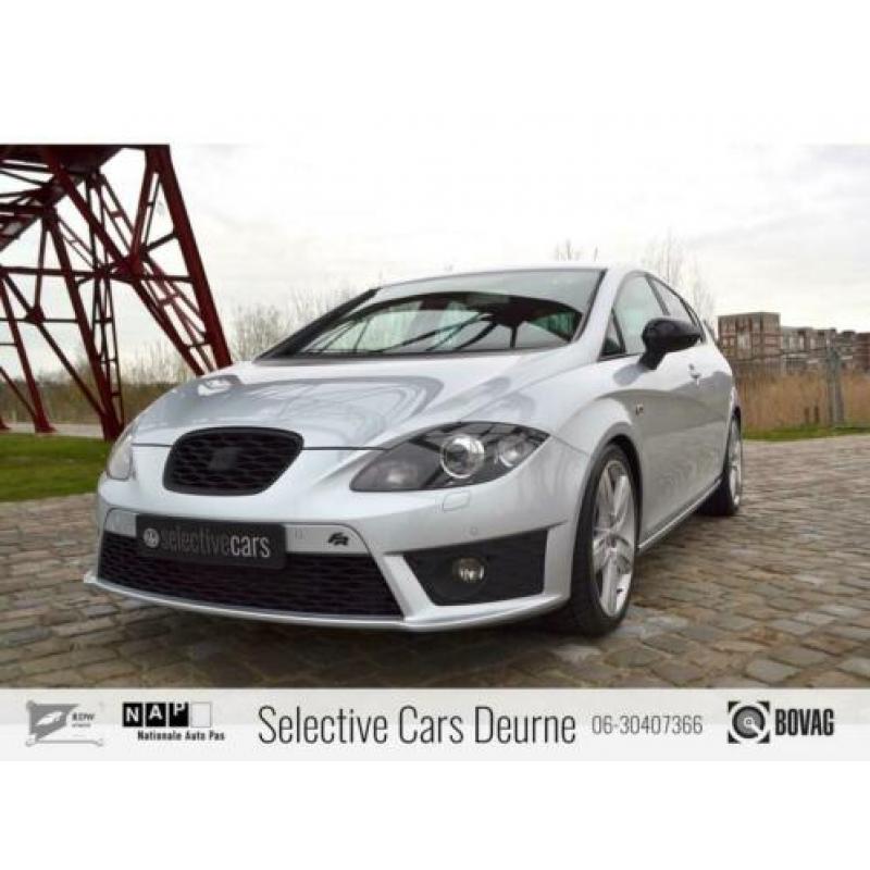 Seat Leon 2.0Tfsi FR, Xenon, 18''LM, Pdc, Clima, Cruise, Nav