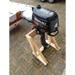 Suzumar Rubberboot met 4pk 4takt Suzuki.