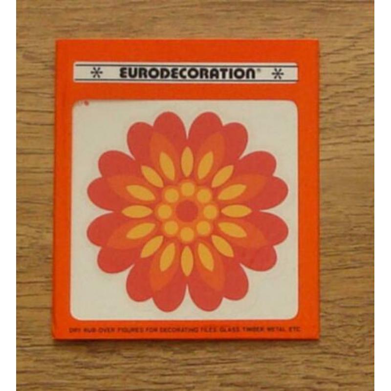 Retro decoratiestickers rode bloem hout, tegels, metaal