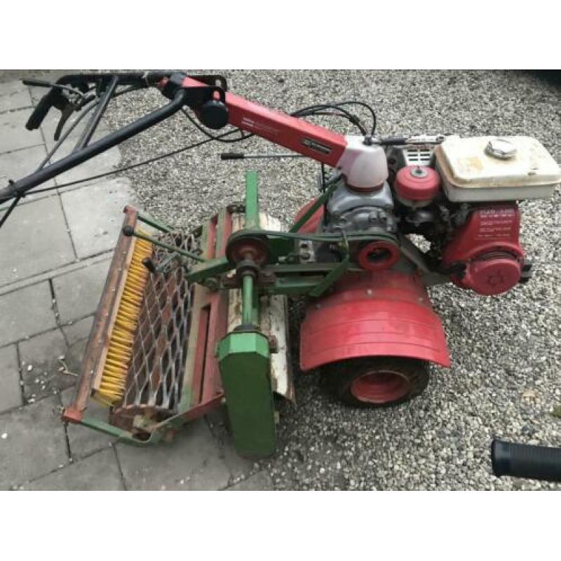 Tuin tractor /Tuinfrees / verticuteer / eg