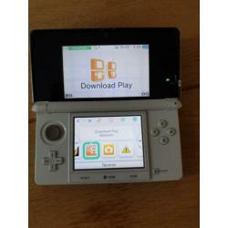1 Nintendo 3ds én 1 Nintendo dsi met spellen