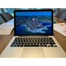 Macbook Pro 13 inch retina