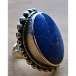 zilveren damesring met LAPIS LAZULI steen - ringmaat 18