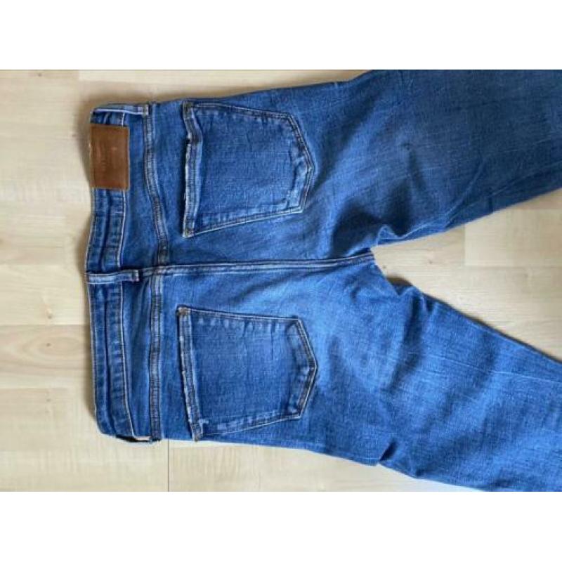 Mooie donkerblauwe spijkerbroek maat 36 van Zara