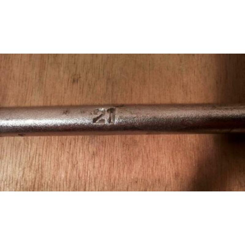 Dopsleutel maat 21