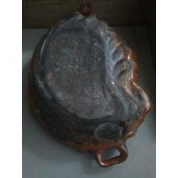 Mooie oude brocante aardewerk bakvorm vorm schelp *Etage3*